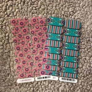 Set of beautiful Festival inspired nail wraps🌟